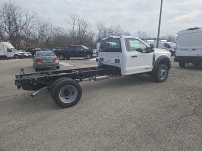 2026 Ford Super Duty F-550 DRW XL 4WD Reg Cab 169 WB 84 CA