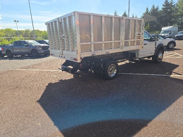 2026 Ford Super Duty F-550 DRW XL 4WD Reg Cab 169 WB 84 CA