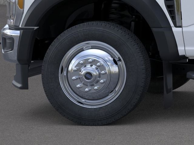 2026 Ford Super Duty F-550 DRW XL 4WD Reg Cab 169 WB 84 CA