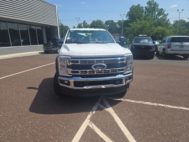2026 Ford Super Duty F-600 DRW F-600® XL