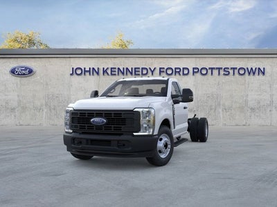 2026 Ford Super Duty F-350 DRW XL 2WD Reg Cab 169 WB 84 CA