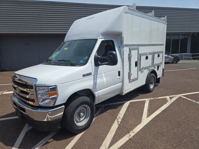 2026 Ford E-Series Cutaway E-350 SRW 138 WB