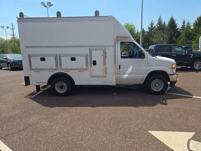 2026 Ford E-Series Cutaway E-350 SRW 138 WB