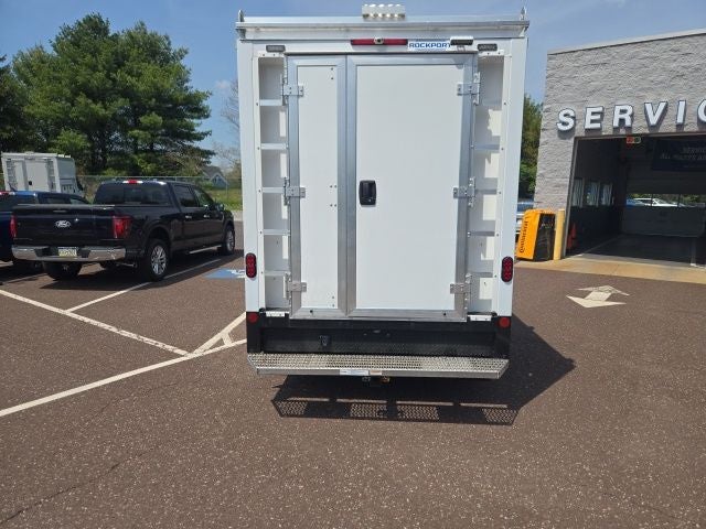 2026 Ford E-Series Cutaway E-350 SRW 138 WB