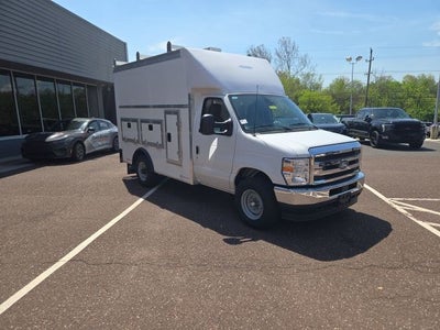 2026 Ford E-Series Cutaway E-350 SRW 138 WB
