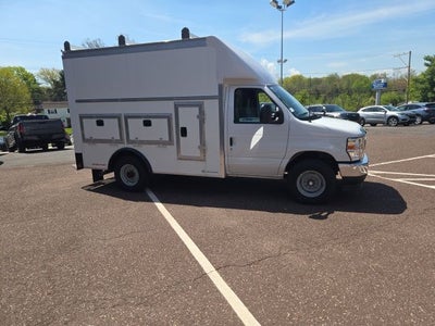 2026 Ford E-Series Cutaway E-350 SRW 138 WB