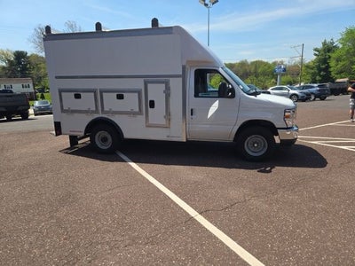 2026 Ford E-Series Cutaway E-350 SRW 138 WB