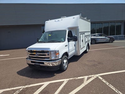 2026 Ford E-Series Cutaway E-350 SRW 158 WB