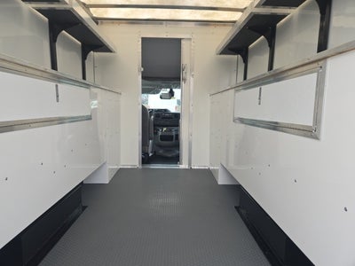 2026 Ford E-Series Cutaway E-350 SRW 138 WB