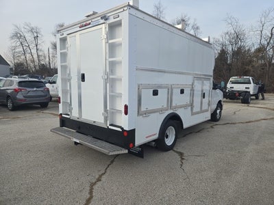 2026 Ford E-Series Cutaway E-350 SRW 158 WB