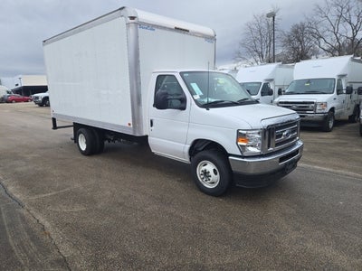 2025 Ford E-Series Cutaway E-450 DRW 158 WB