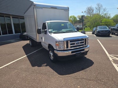 2025 Ford E-Series Cutaway E-450 DRW 158 WB