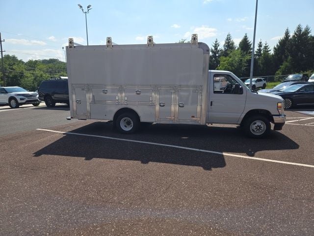 2026 Ford E-Series Cutaway E-450 DRW 158 WB