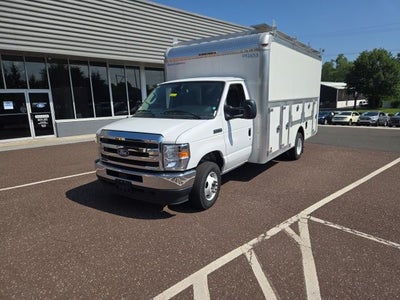 2026 Ford E-Series Cutaway E-450 DRW 158 WB
