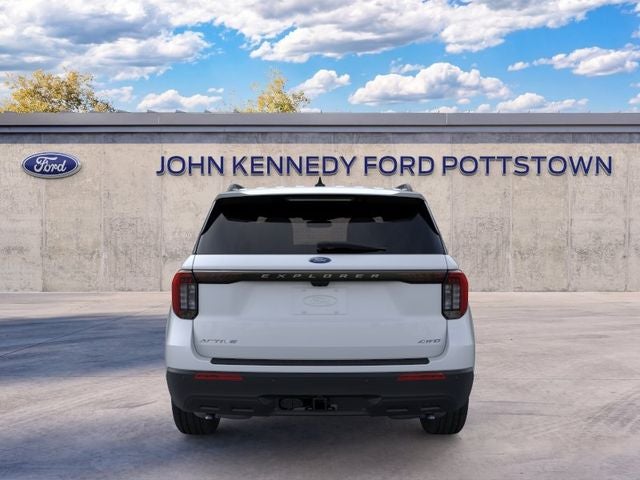 2026 Ford Explorer Active w/200A Pkg 4WD