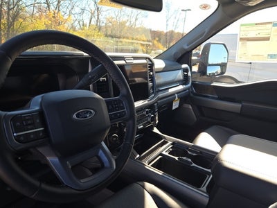 2026 Ford Super Duty F-250 SRW LARIAT 4WD Crew Cab 6.75' Box