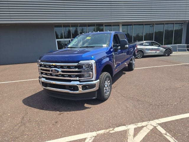 2026 Ford Super Duty F-250 SRW LARIAT 4WD Crew Cab 6.75' Box