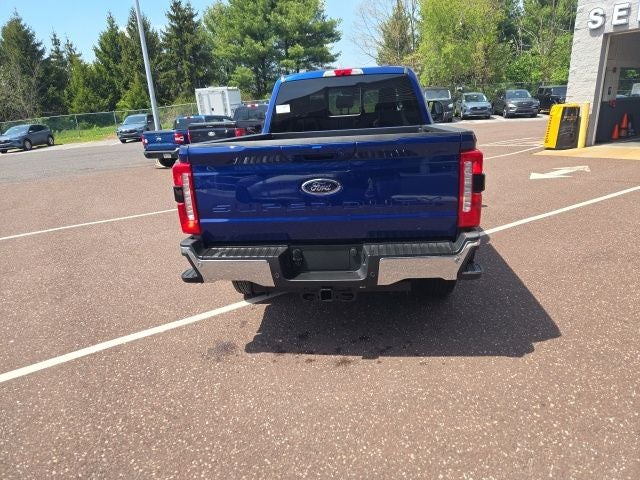 2026 Ford Super Duty F-250 SRW LARIAT 4WD Crew Cab 6.75' Box