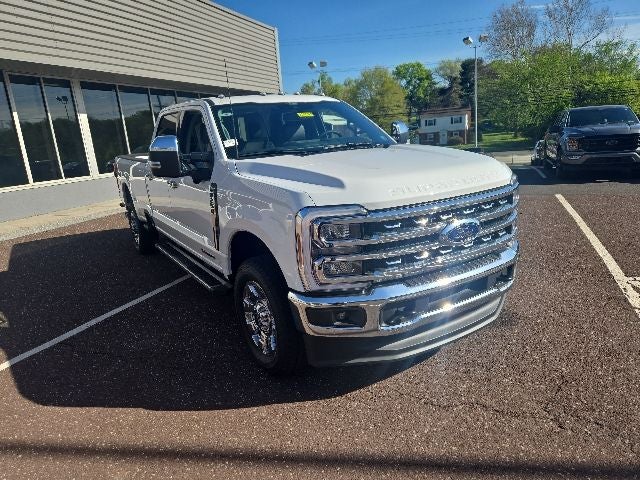 2026 Ford Super Duty F-250 SRW LARIAT 4WD Crew Cab 8' Box