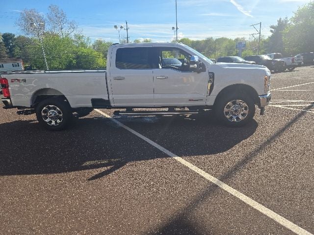 2026 Ford Super Duty F-250 SRW LARIAT 4WD Crew Cab 8' Box