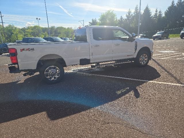 2026 Ford Super Duty F-250 SRW LARIAT 4WD Crew Cab 8' Box