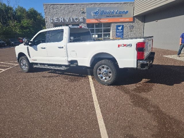 2026 Ford Super Duty F-250 SRW LARIAT 4WD Crew Cab 8' Box