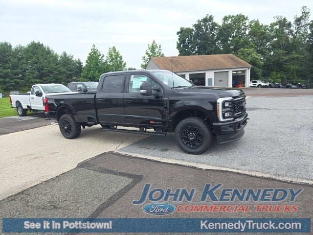 2025 Ford Super Duty F-250 SRW XL 4WD Crew Cab 6.75' Box