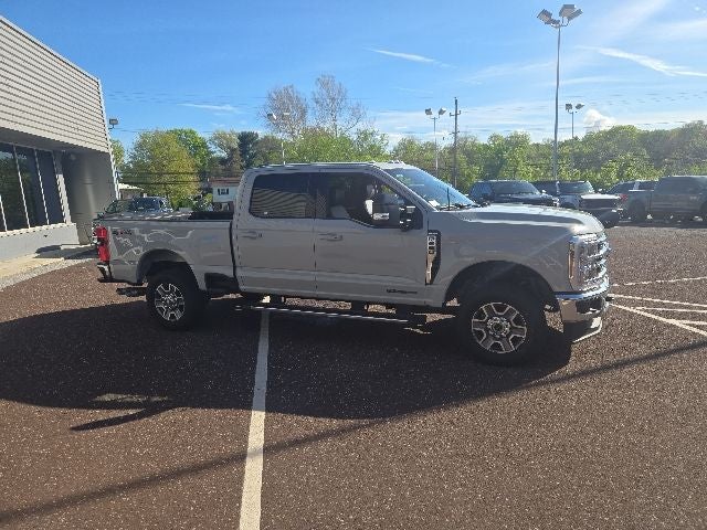 2026 Ford Super Duty F-250 SRW LARIAT 4WD Crew Cab 6.75' Box