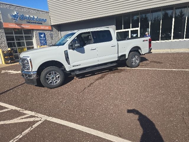2026 Ford Super Duty F-250 SRW LARIAT 4WD Crew Cab 6.75' Box
