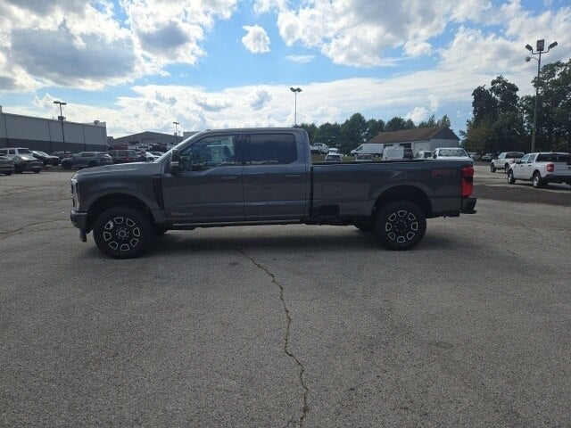 2026 Ford Super Duty F-350 SRW XL 4WD Crew Cab 6.75' Box