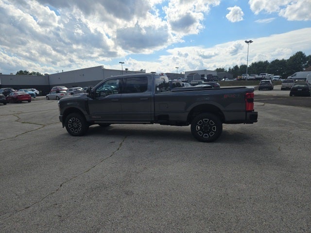 2026 Ford Super Duty F-350 SRW XL 4WD Crew Cab 6.75' Box