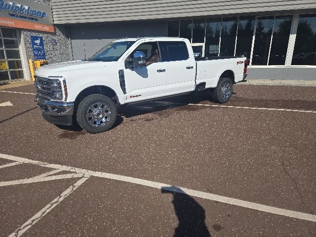 2026 Ford Super Duty F-350 SRW King Ranch 4WD Crew Cab 8' Box