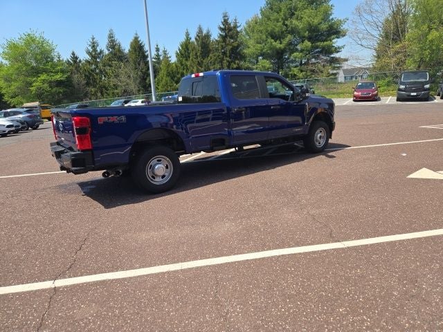 2026 Ford Super Duty F-350 SRW XL 4WD Crew Cab 6.75' Box