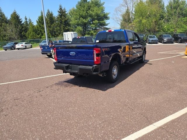 2026 Ford Super Duty F-350 SRW XL 4WD Crew Cab 6.75' Box