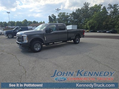 2026 Ford Super Duty F-350 SRW XL 4WD Crew Cab 6.75' Box