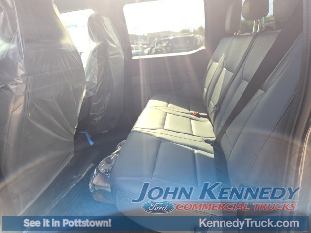 2026 Ford Super Duty F-350 SRW XL 4WD Crew Cab 6.75' Box