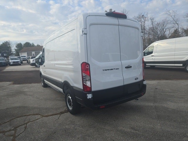2026 Ford Transit Cargo Van T-250 148 Med Rf 9150 GVWR RWD