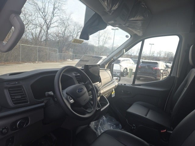 2026 Ford Transit Cargo Van T-250 148 Med Rf 9150 GVWR RWD