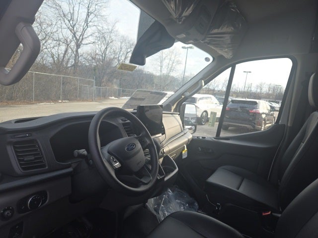 2026 Ford Transit Cargo Van T-250 148 Med Rf 9150 GVWR RWD