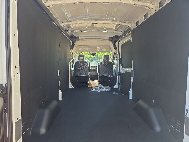 2026 Ford Transit Cargo Van T-250 148 Med Rf 9150 GVWR RWD