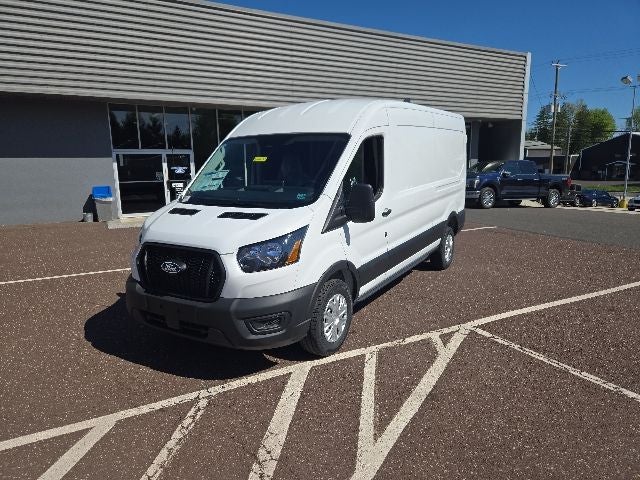 2026 Ford Transit Cargo Van T-250 148 Med Rf 9150 GVWR RWD