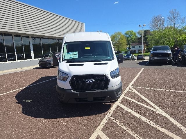 2026 Ford Transit Cargo Van T-250 148 Med Rf 9150 GVWR RWD
