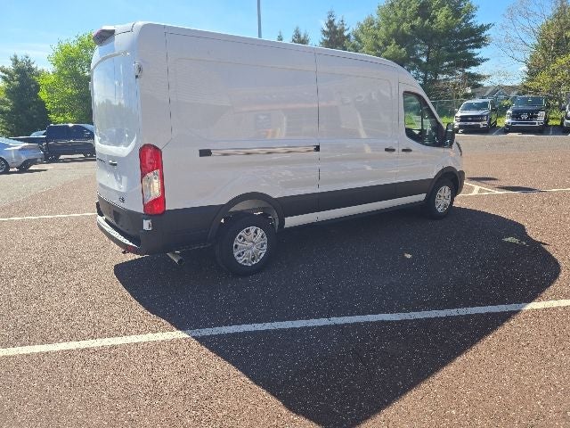 2026 Ford Transit Cargo Van T-250 148 Med Rf 9150 GVWR RWD