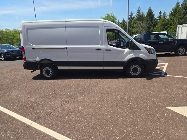 2026 Ford Transit Cargo Van T-250 148 Med Rf 9150 GVWR RWD