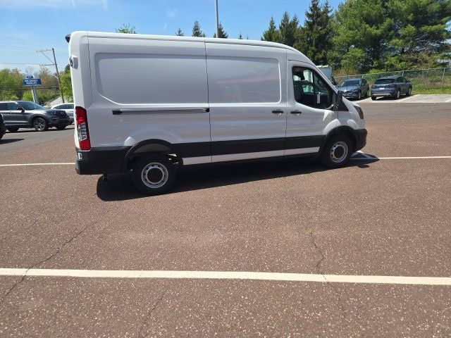 2026 Ford Transit Cargo Van T-250 148 Med Rf 9150 GVWR RWD