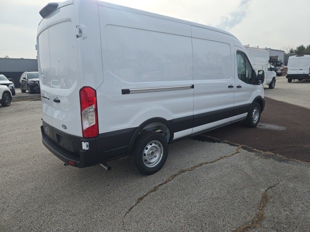 2026 Ford Transit Cargo Van T-250 148 Med Rf 9150 GVWR RWD