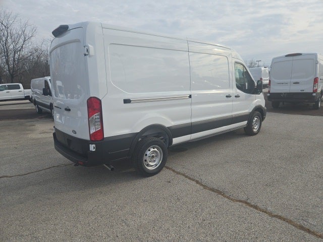 2026 Ford Transit Cargo Van T-250 148 Med Rf 9150 GVWR RWD