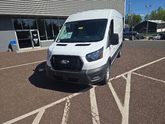 2026 Ford Transit Cargo Van T-250 148 Med Rf 9150 GVWR RWD