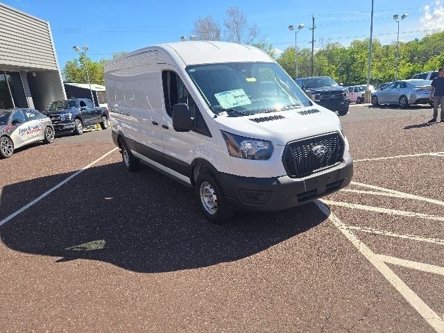 2026 Ford Transit Cargo Van T-250 148 Med Rf 9150 GVWR RWD