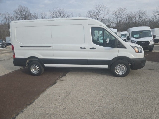 2026 Ford Transit Cargo Van T-250 148 Med Rf 9150 GVWR RWD